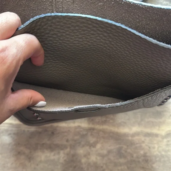 Rebecca Minkoff Unlined Feed Bag - Picture 9 of 9